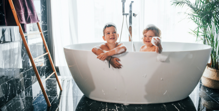 Foto van kinderen in bad
